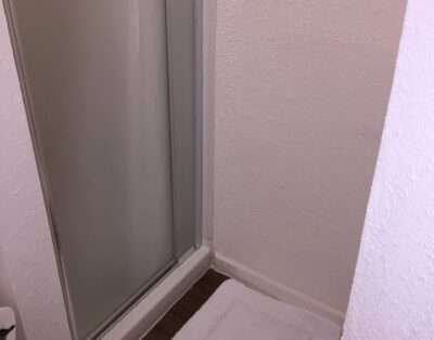 Cozy room in an apartment with private bath rent monthly